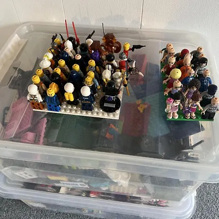 The Yellow House, 5mins Drive, 3br With Free Parking, Fast Fiber Internet Villa